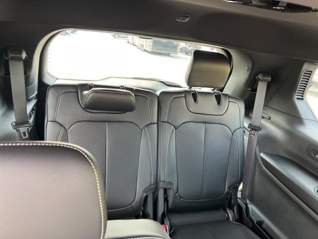 new 2025 Jeep Grand Cherokee L car, priced at $52,360