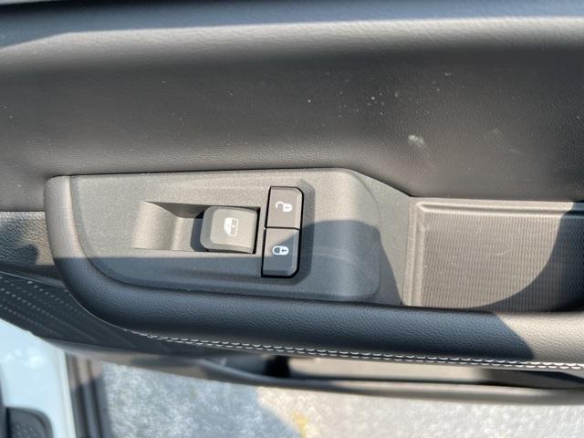 new 2025 Jeep Grand Cherokee L car, priced at $52,360
