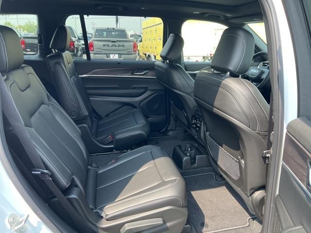 new 2025 Jeep Grand Cherokee L car, priced at $52,360
