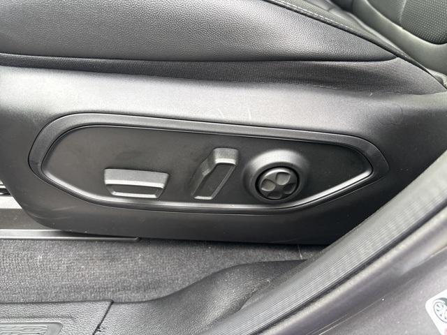 new 2025 Jeep Grand Cherokee car, priced at $47,605