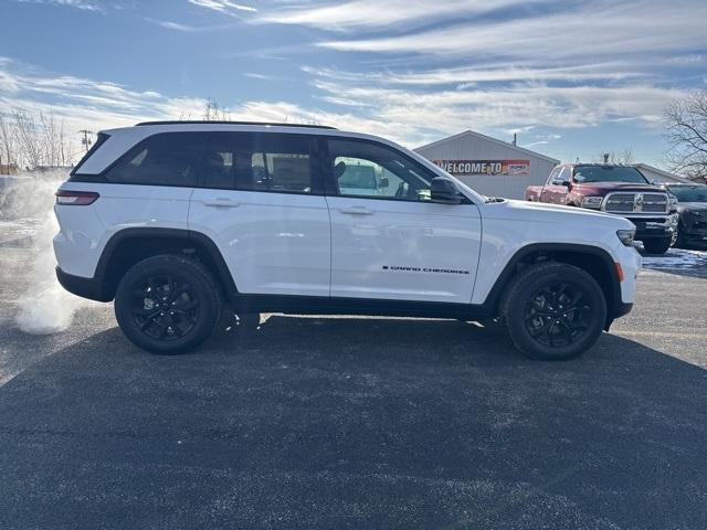 new 2025 Jeep Grand Cherokee car, priced at $41,935