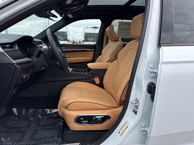 new 2025 Jeep Grand Cherokee L car, priced at $60,966