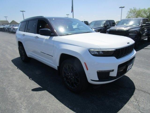 new 2024 Jeep Grand Cherokee L car, priced at $67,055