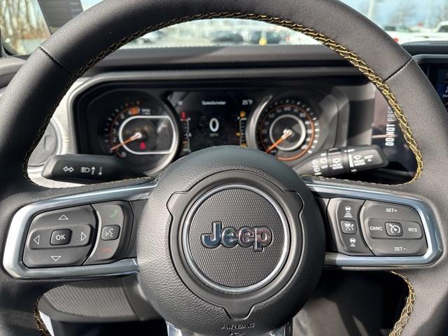 new 2025 Jeep Wrangler car, priced at $52,615