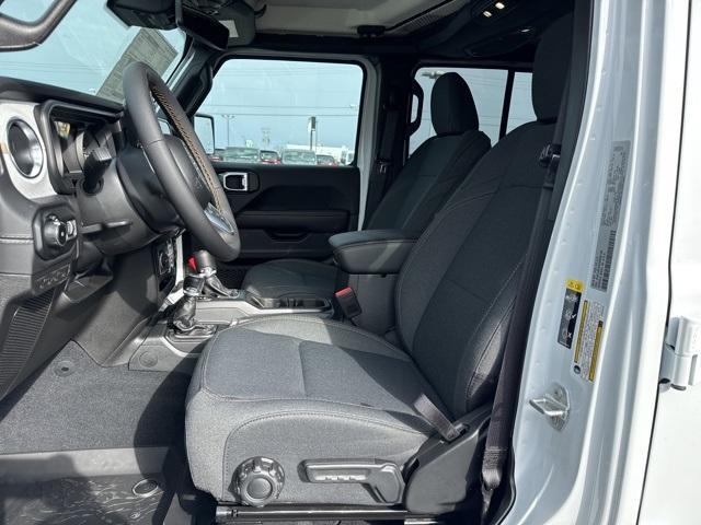new 2025 Jeep Wrangler car, priced at $52,615