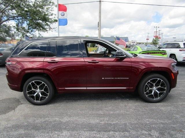 new 2024 Jeep Grand Cherokee car, priced at $64,200