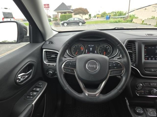 used 2020 Jeep Cherokee car, priced at $20,967