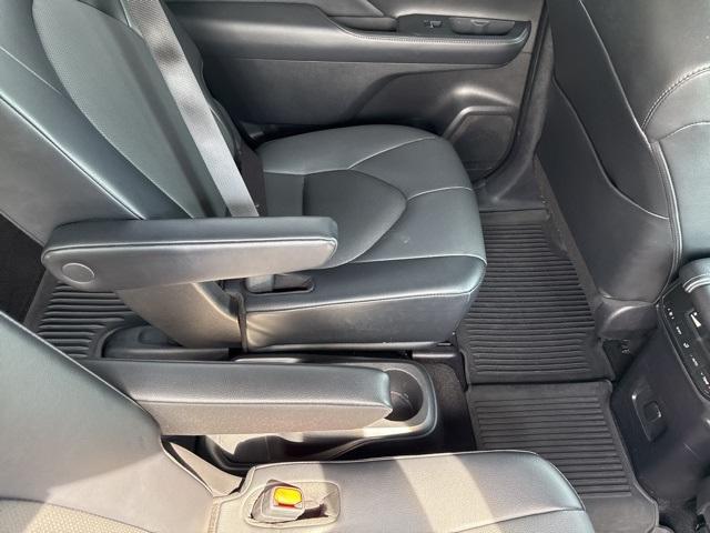 used 2024 Toyota Grand Highlander Hybrid car, priced at $38,106