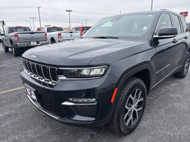 used 2023 Jeep Grand Cherokee car, priced at $37,906