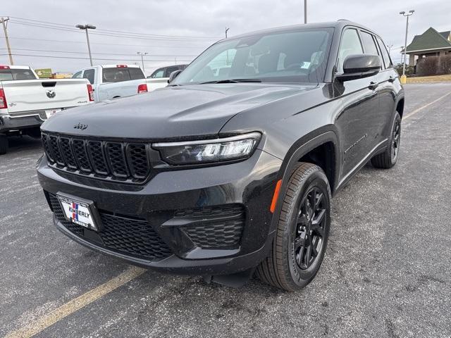 new 2025 Jeep Grand Cherokee car, priced at $42,530