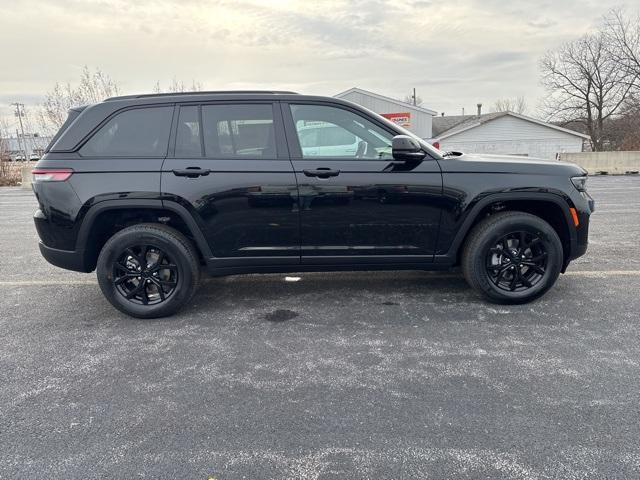 new 2025 Jeep Grand Cherokee car, priced at $42,530