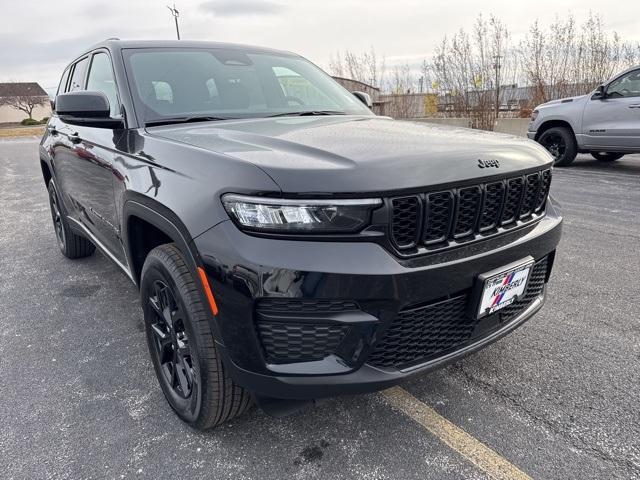 new 2025 Jeep Grand Cherokee car, priced at $42,530