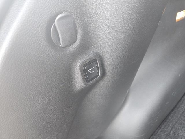 used 2024 Jeep Compass car, priced at $29,768