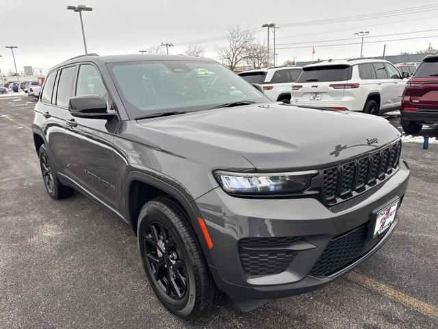used 2024 Jeep Grand Cherokee car, priced at $33,921