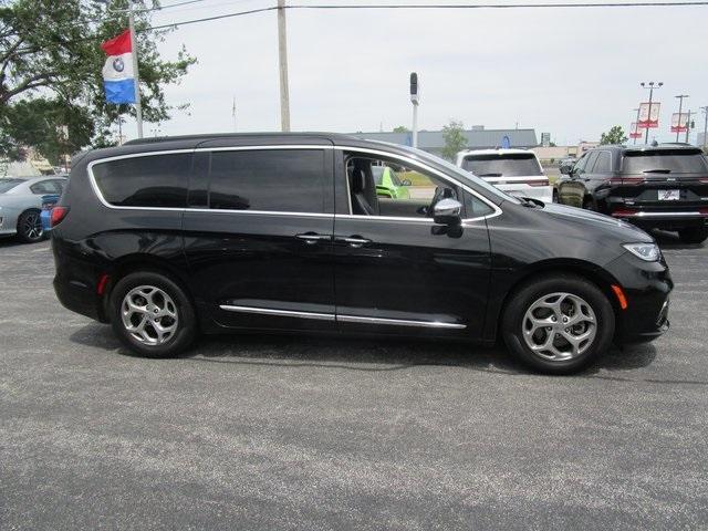 used 2023 Chrysler Pacifica car, priced at $36,667