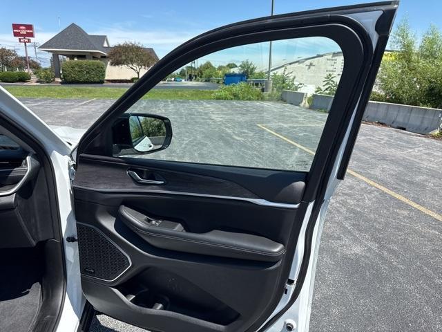 used 2021 Jeep Grand Cherokee L car, priced at $26,950