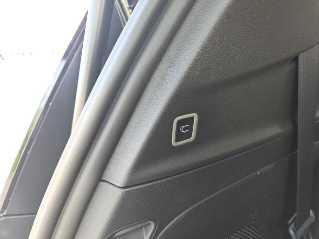 new 2025 Chrysler Pacifica car, priced at $51,406