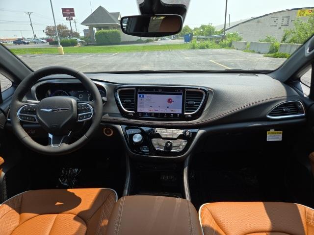 new 2025 Chrysler Pacifica car, priced at $51,406