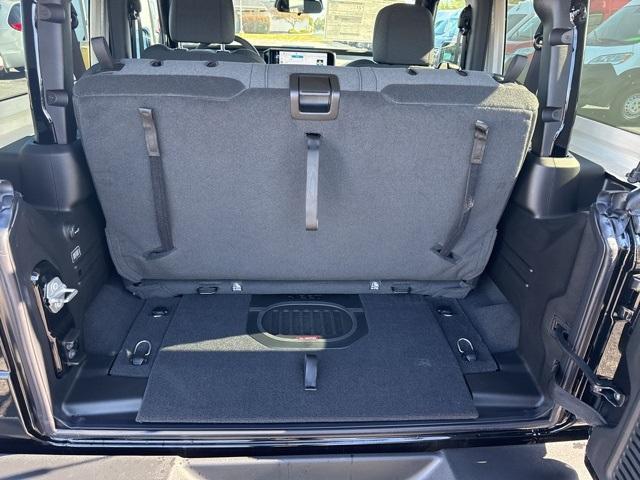 new 2026 Jeep Wrangler car, priced at $44,395