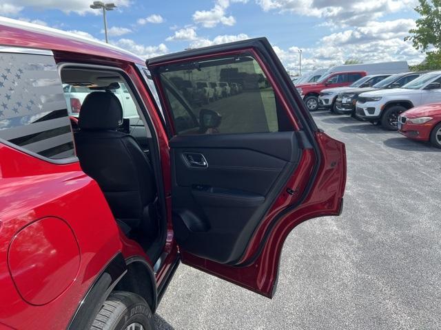 used 2024 Nissan Rogue car, priced at $30,957