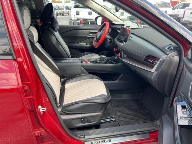 used 2024 Nissan Rogue car, priced at $30,957