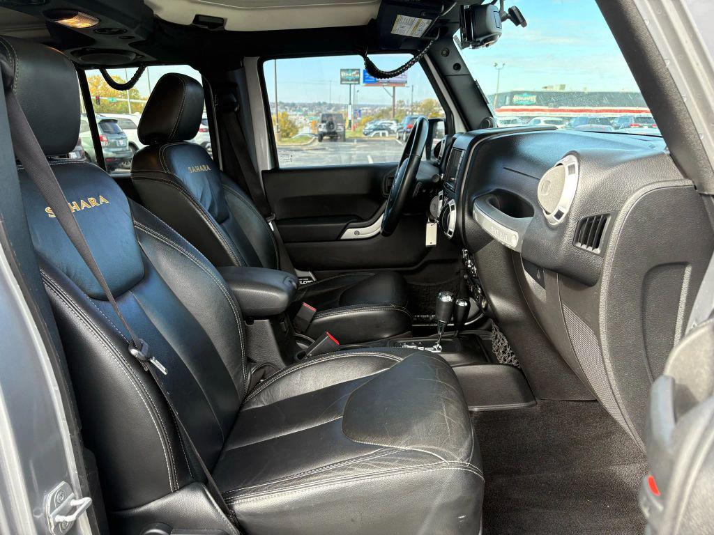 used 2014 Jeep Wrangler Unlimited car, priced at $16,995