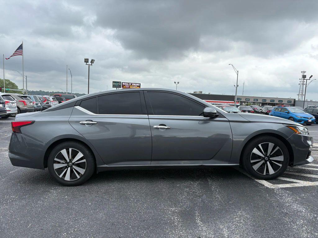 used 2019 Nissan Altima car, priced at $13,995