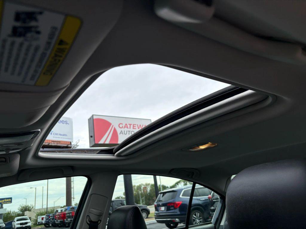 used 2010 Subaru Legacy car, priced at $10,250