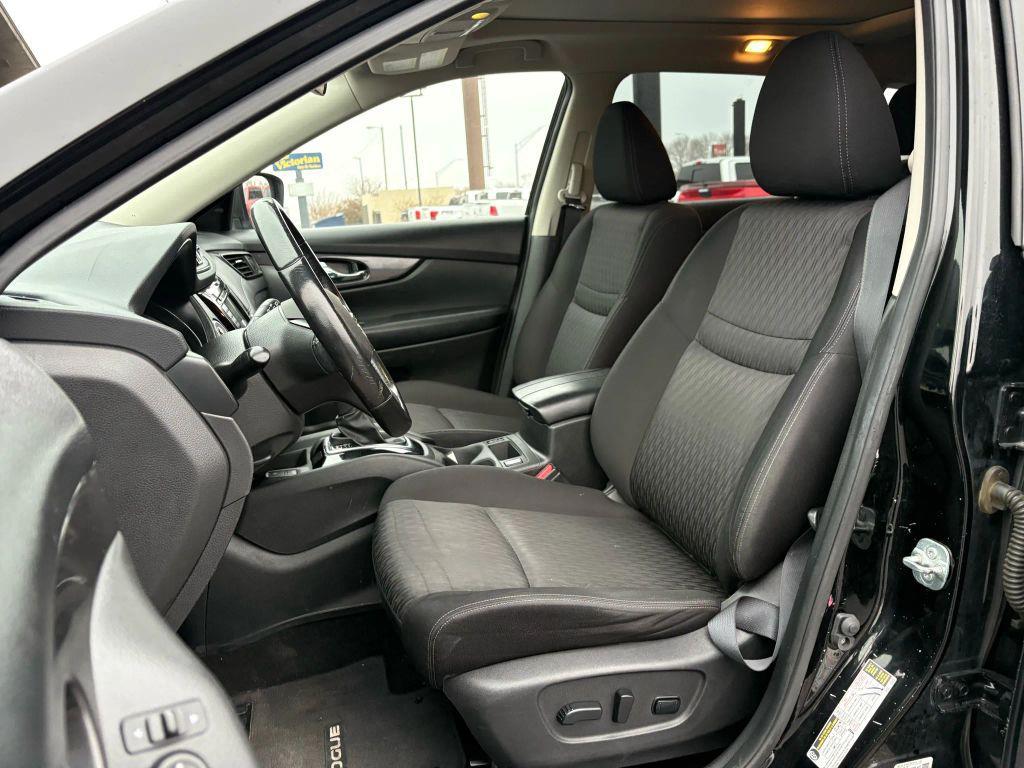 used 2019 Nissan Rogue car, priced at $17,750