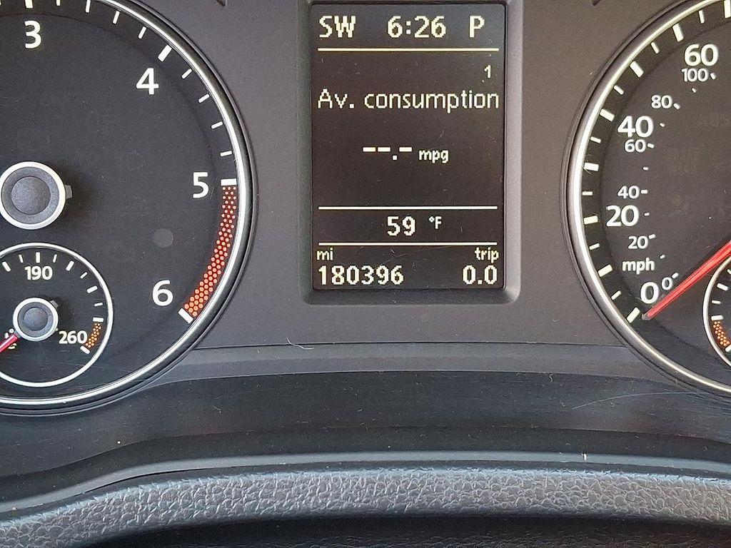 used 2014 Volkswagen Passat car