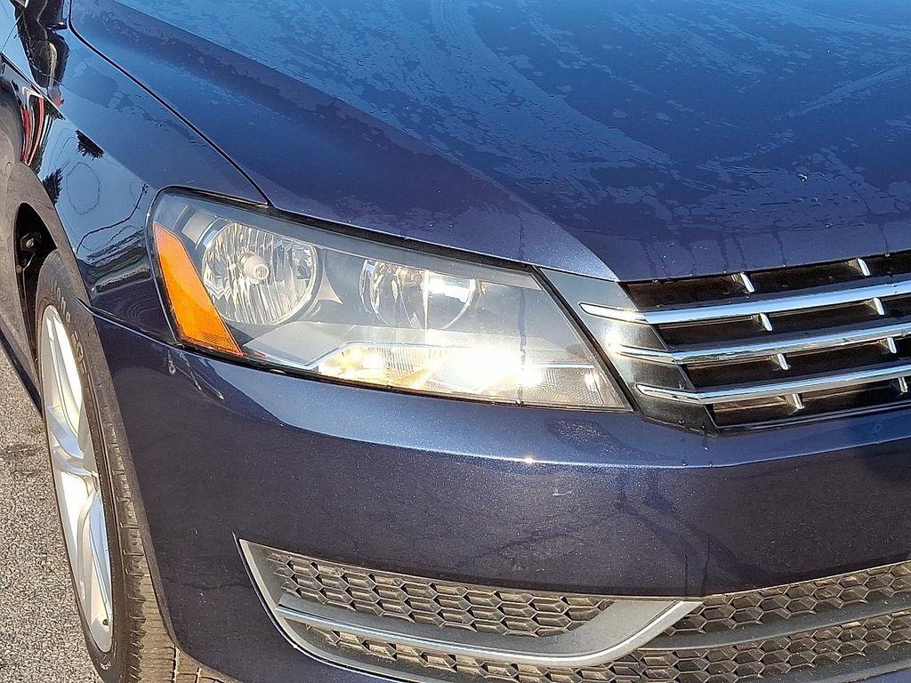 used 2014 Volkswagen Passat car