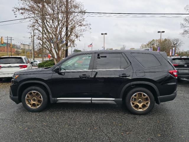 used 2024 Honda Pilot car, priced at $37,785