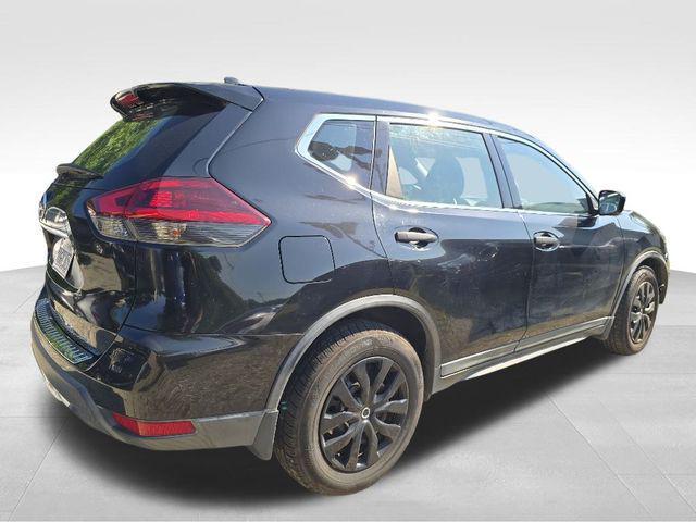 used 2018 Nissan Rogue car, priced at $13,962