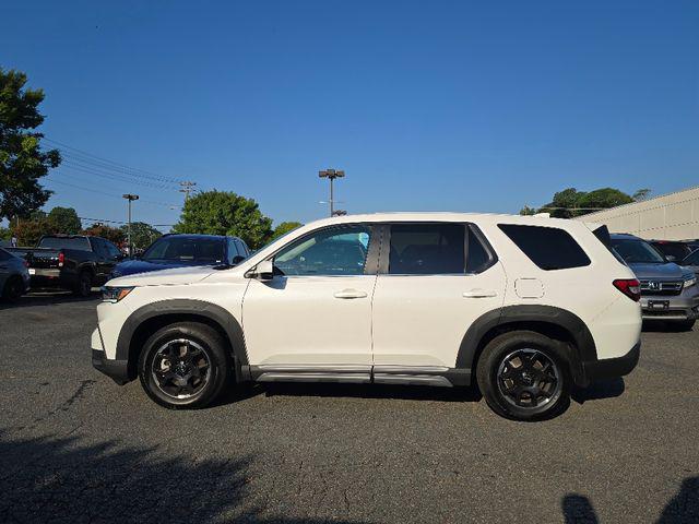 used 2025 Honda Pilot car, priced at $43,991