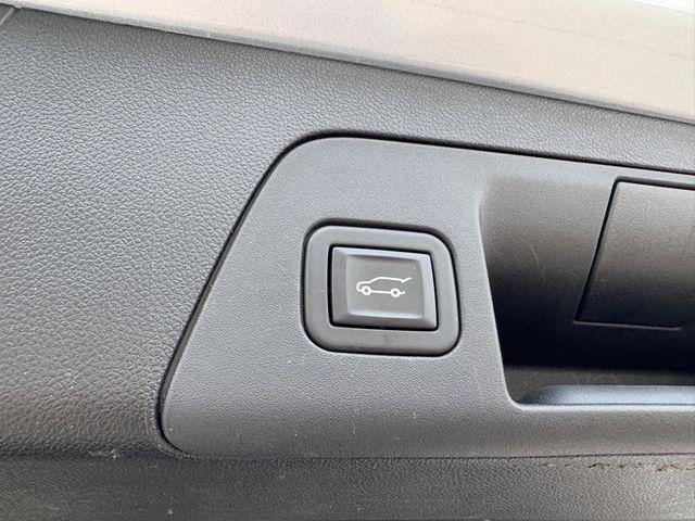 used 2023 Buick Envision car, priced at $22,800