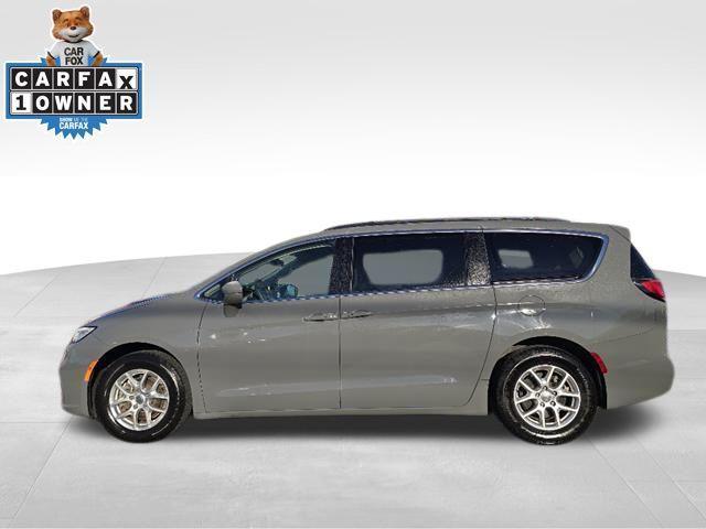 used 2022 Chrysler Pacifica car, priced at $20,991