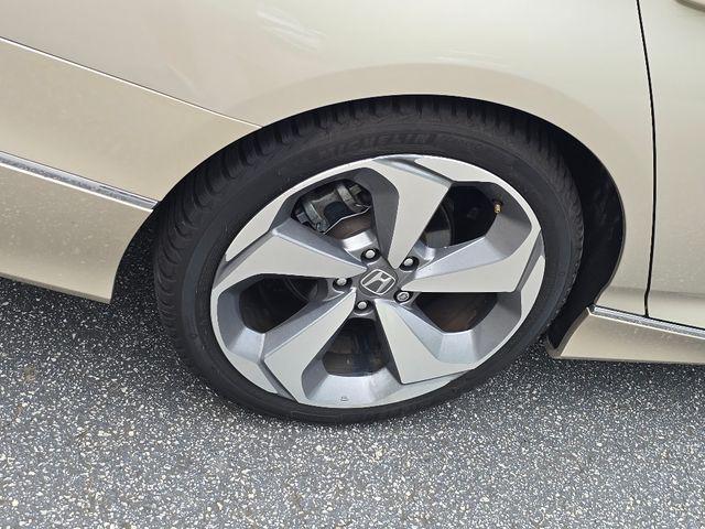 used 2020 Honda Accord car, priced at $25,991
