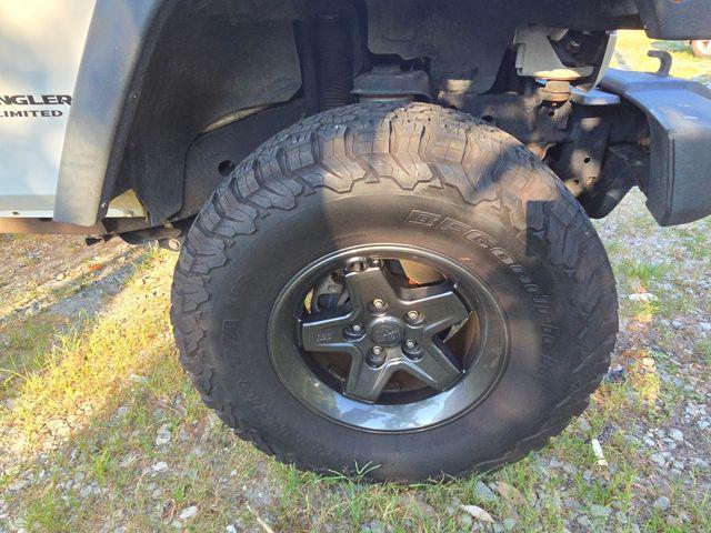used 2013 Jeep Wrangler Unlimited car, priced at $15,991
