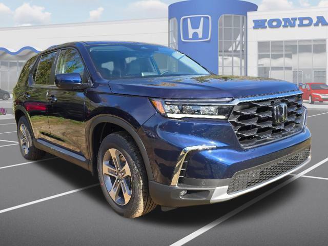 new 2025 Honda Pilot car, priced at $44,283