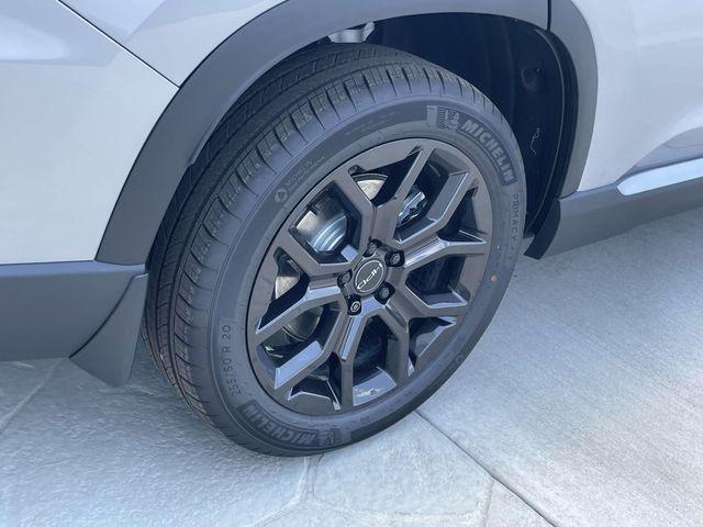 new 2025 Honda Pilot car, priced at $46,756