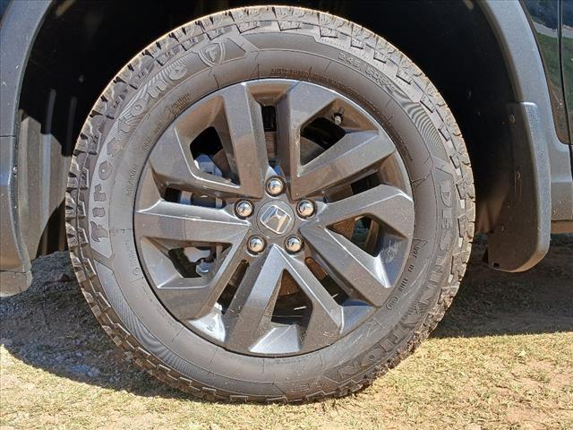 new 2024 Honda Ridgeline car, priced at $39,392