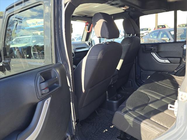 used 2016 Jeep Wrangler Unlimited car, priced at $21,302