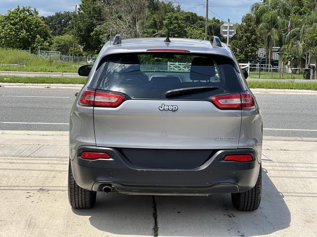 used 2015 Jeep Cherokee car, priced at $8,490