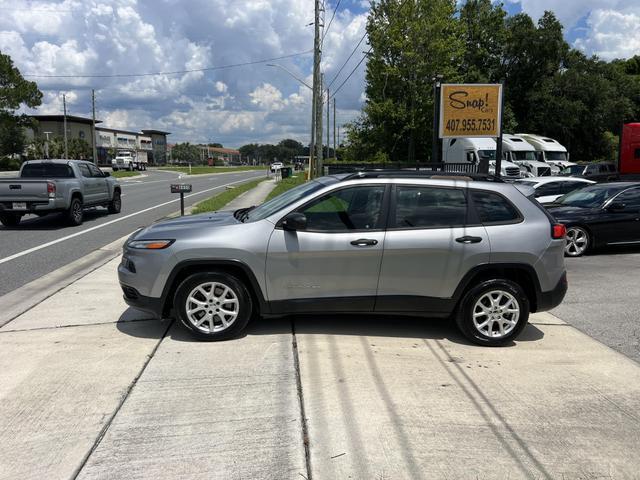 used 2015 Jeep Cherokee car, priced at $8,490