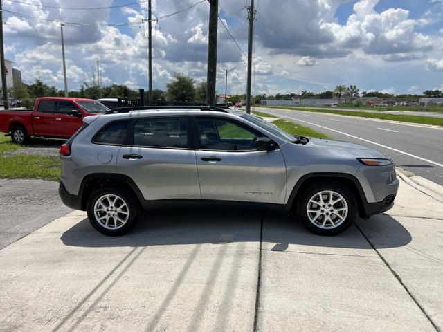 used 2015 Jeep Cherokee car, priced at $8,490