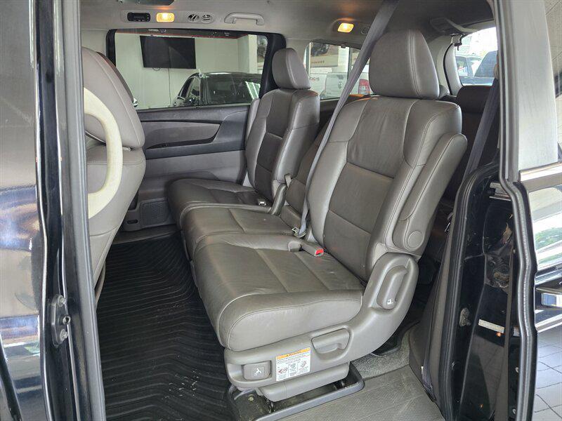 used 2011 Honda Odyssey car, priced at $7,995