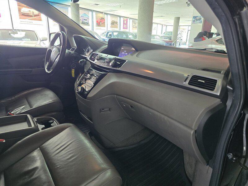 used 2011 Honda Odyssey car, priced at $7,995
