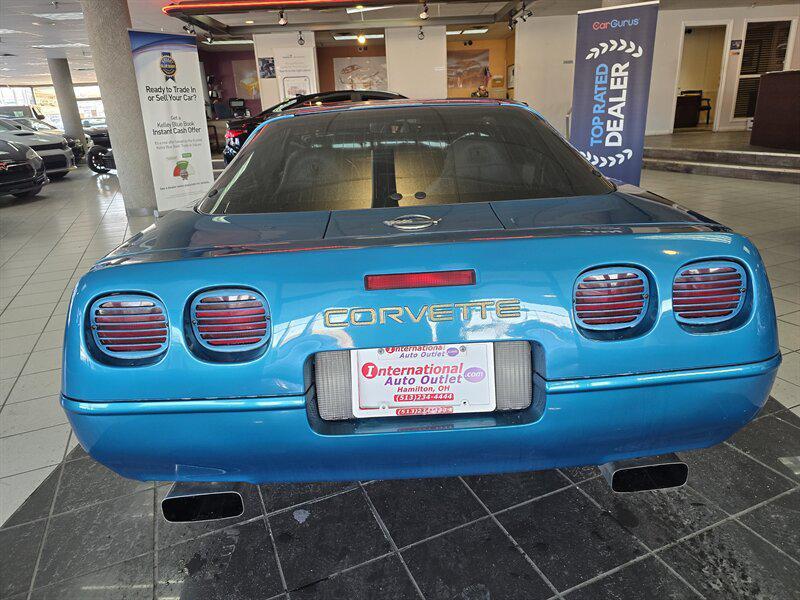 used 1995 Chevrolet Corvette car, priced at $8,995