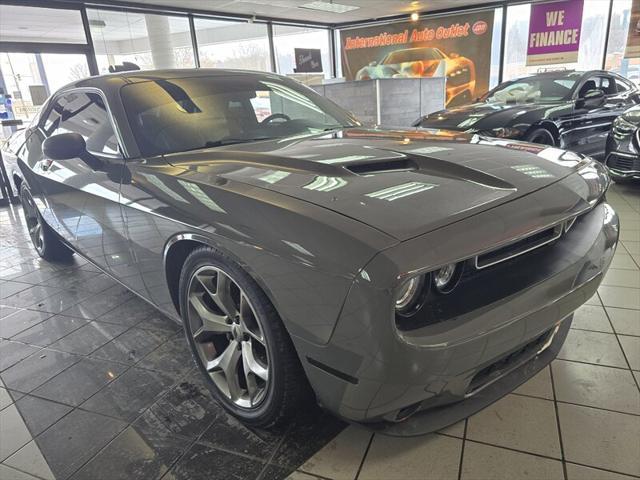 used 2017 Dodge Challenger car