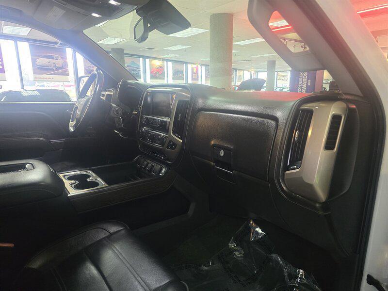 used 2018 GMC Sierra 1500 car, priced at $27,995